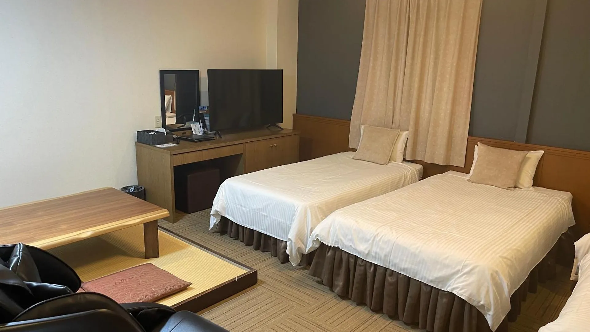 Kansai Airport Spa Hotel Garden Palace Идзумисано